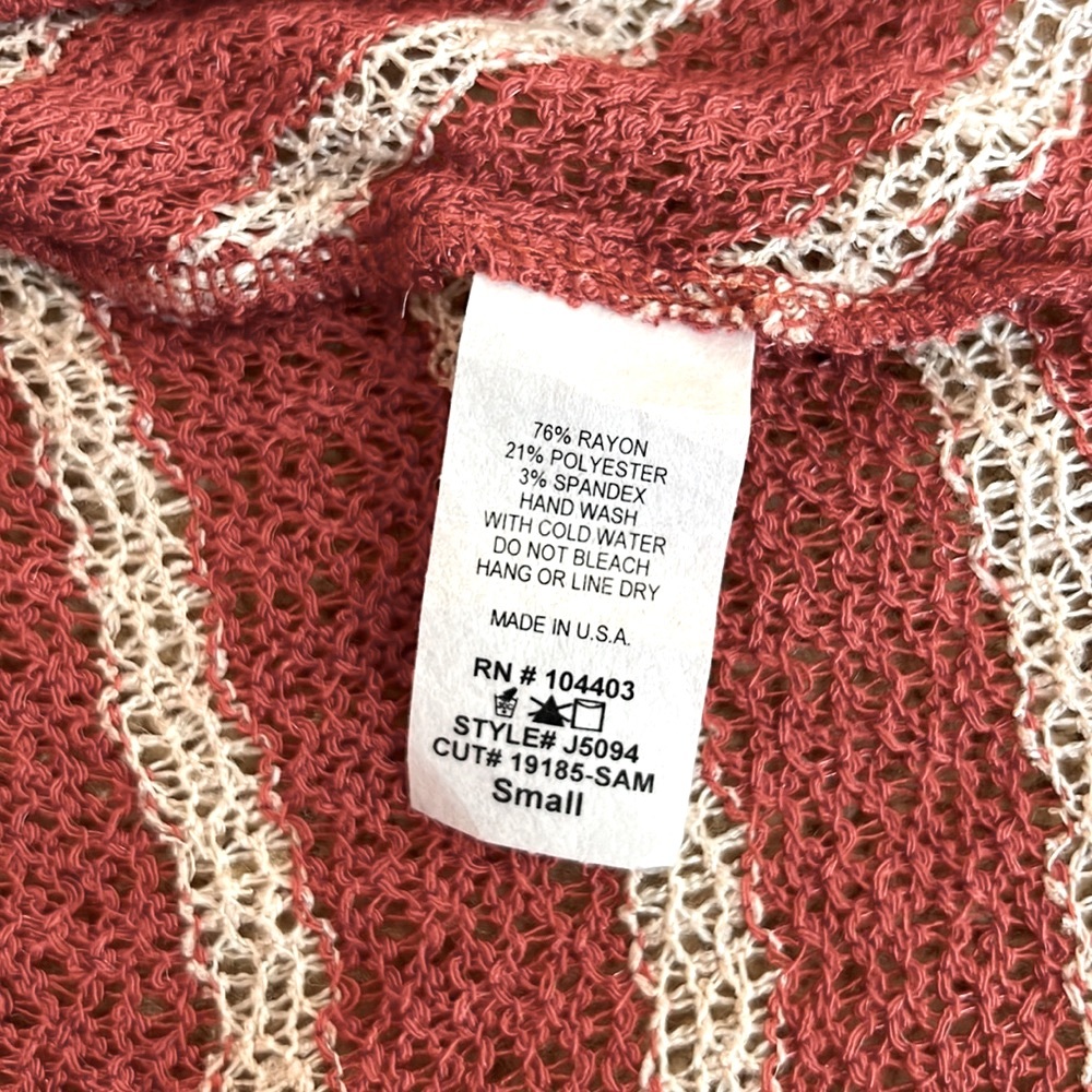 Open knit light sweater - Picture 4 of 4
